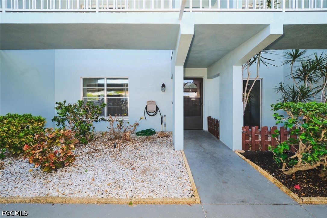2 Bed Waterfront Home for Sale in Cape Coral, photo 21