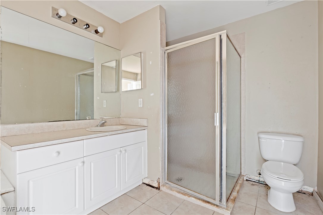 4 Bed SingleFamilyResidence for Sale in Lehigh Acres, FL — photo 22