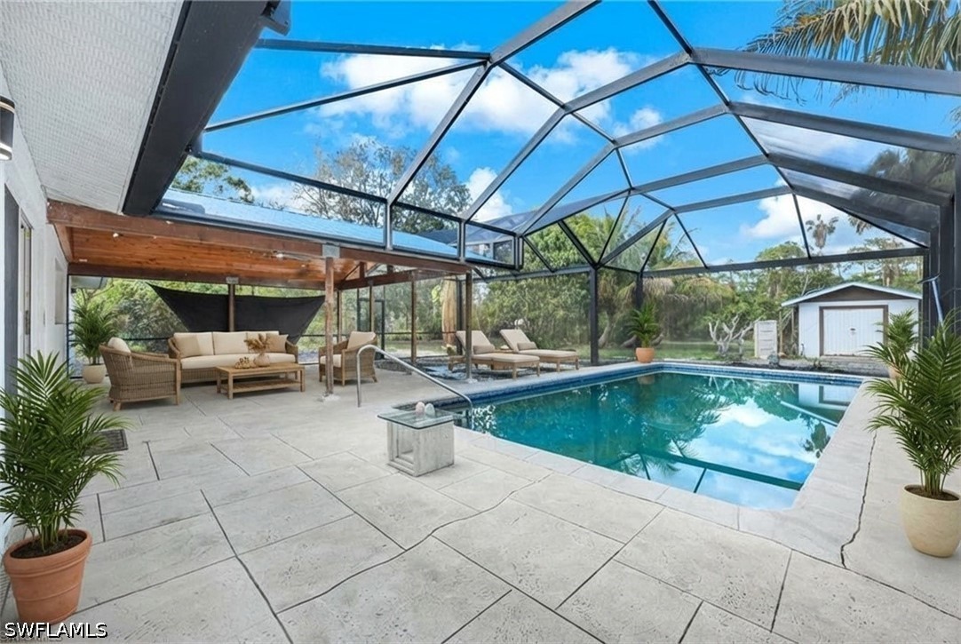 2 Bed Pool Home for Sale in Naples, photo 22