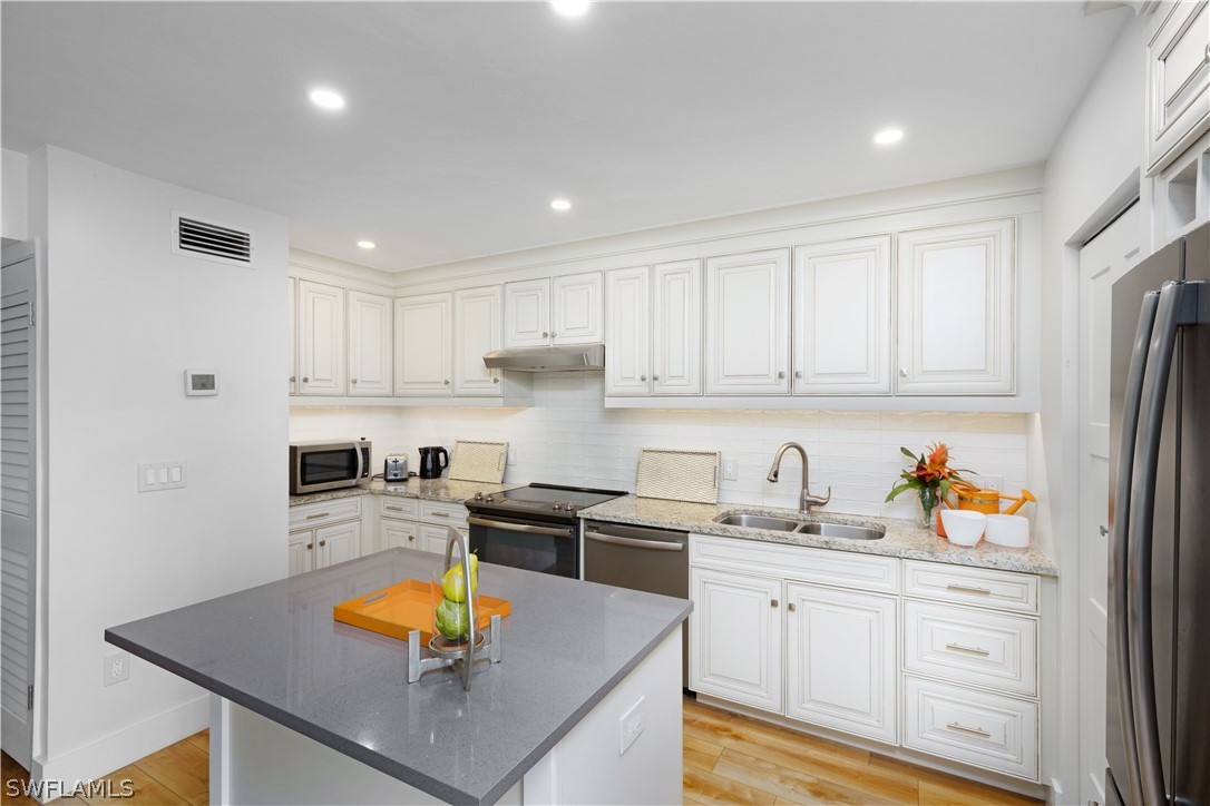 1 Bed Condominium for Sale in Naples, FL, $320,000 — photo 22