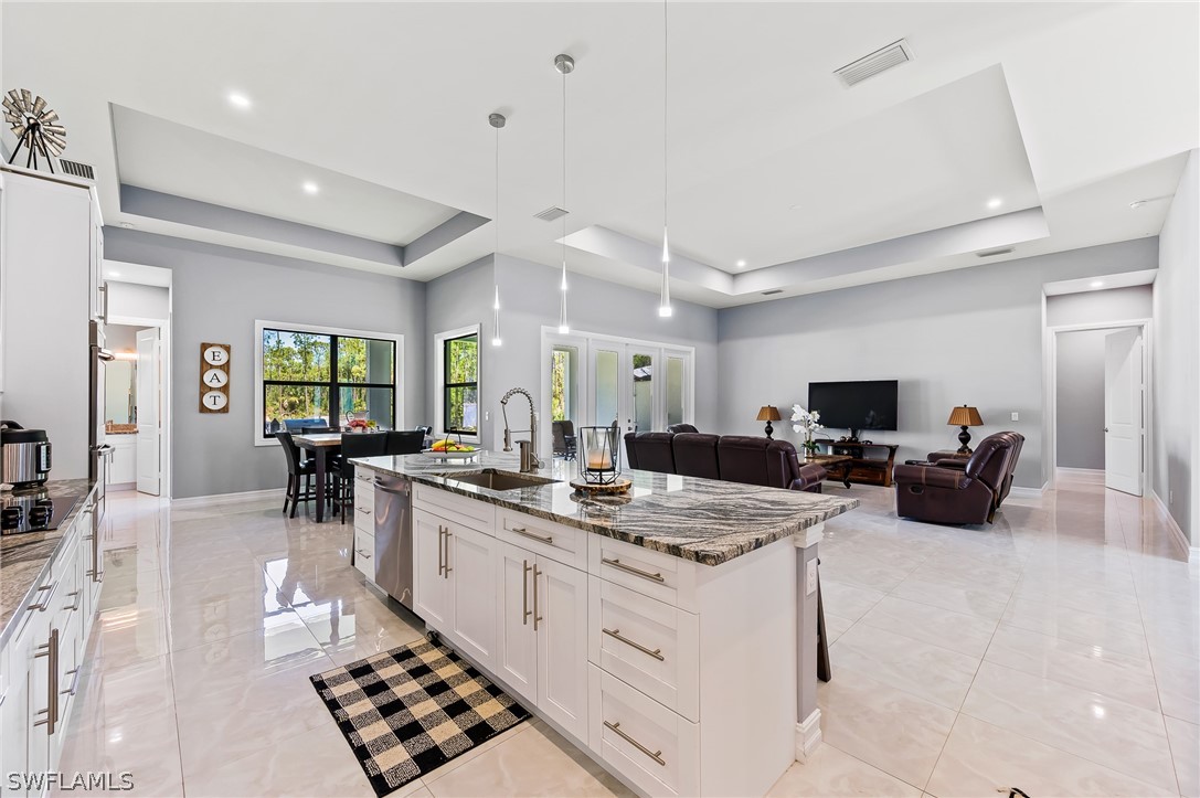 4 Bed SingleFamilyResidence for Sale in Naples, photo 22