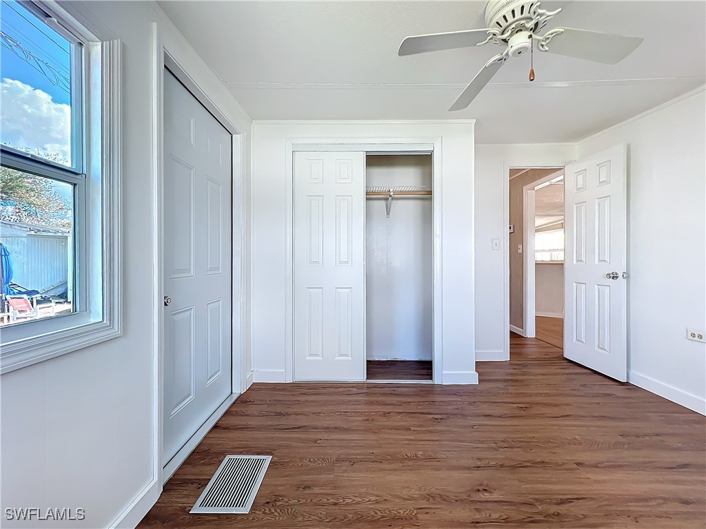 2 Bed ManufacturedHome for Sale in Mobile Manor, FL, $75,000 — photo 22