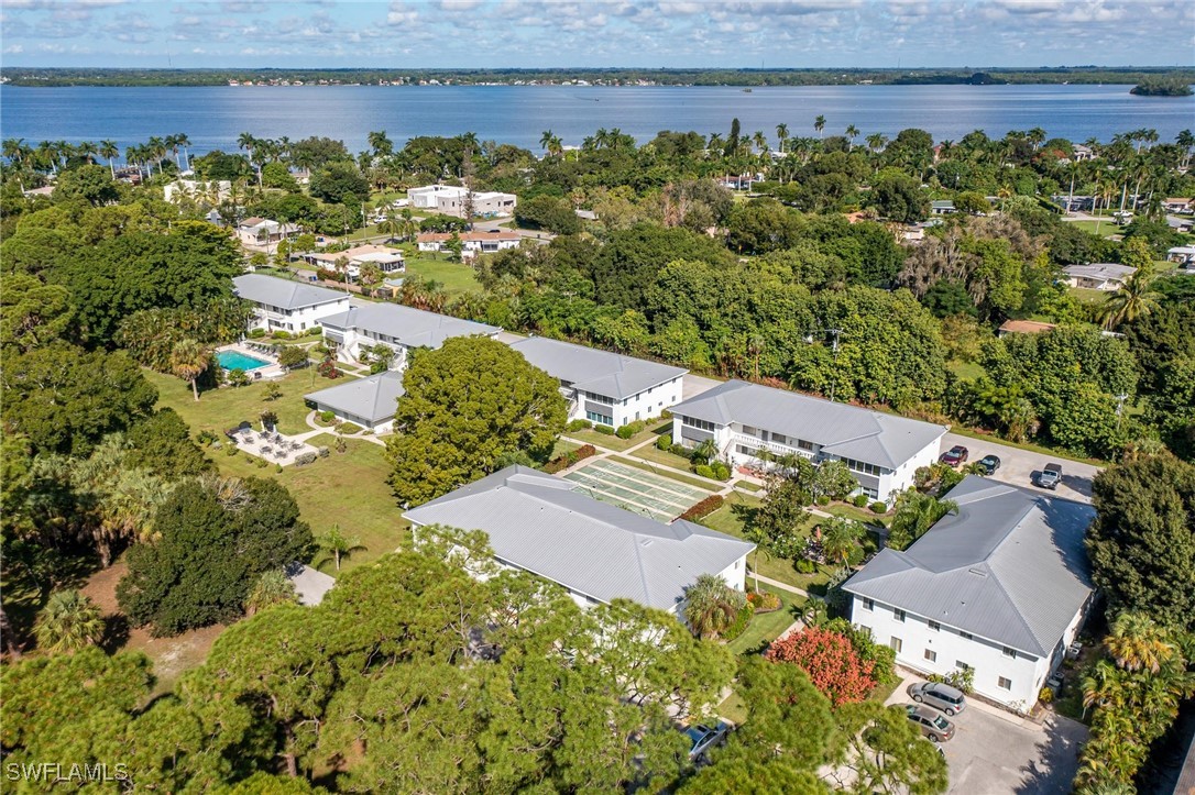 2 Bed Condominium for Sale in Fort Myers, FL, $69,900 — photo 22