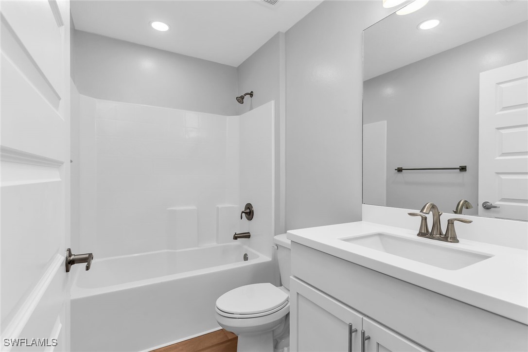 4 Bed SingleFamilyResidence for Sale in Deep Creek, FL — photo 22