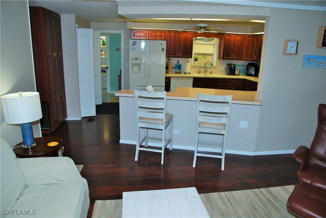 2 Bed ManufacturedHome for Sale in North Fort Myers, photo 22