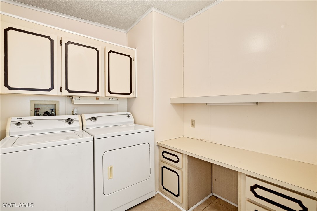2 Bed Waterfront Home for Sale in Naples, photo 22