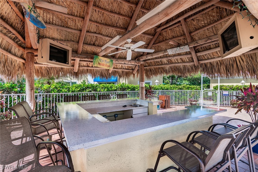 2 Bed Condominium for Sale in Naples, photo 22