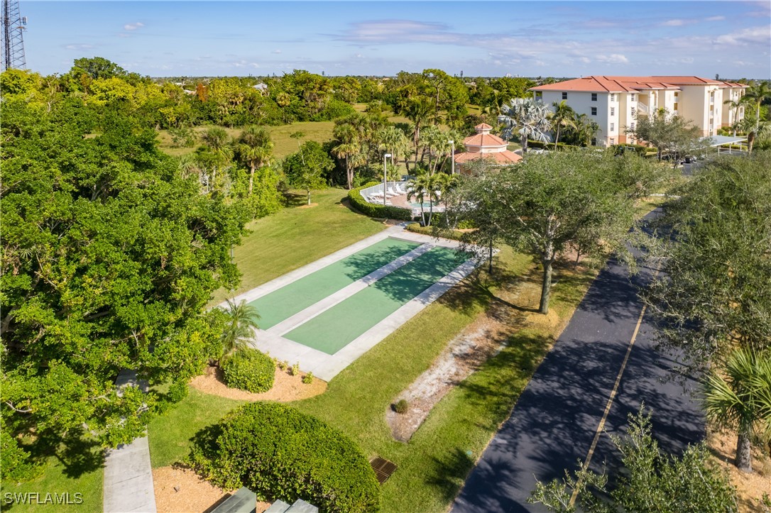 2 Bed Condominium for Sale in Clubhouse Villas, FL, $179,900 — photo 22
