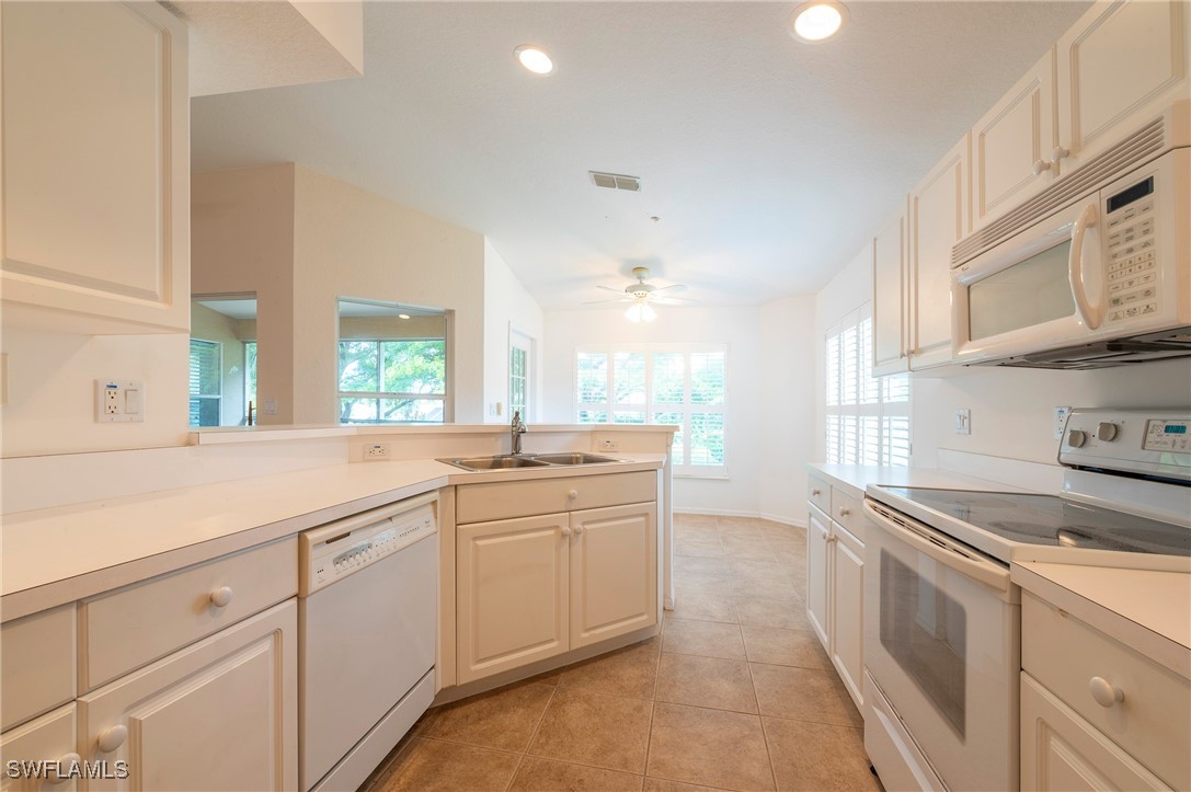 3 Bed Condominium for Sale in Dover Place, photo 22
