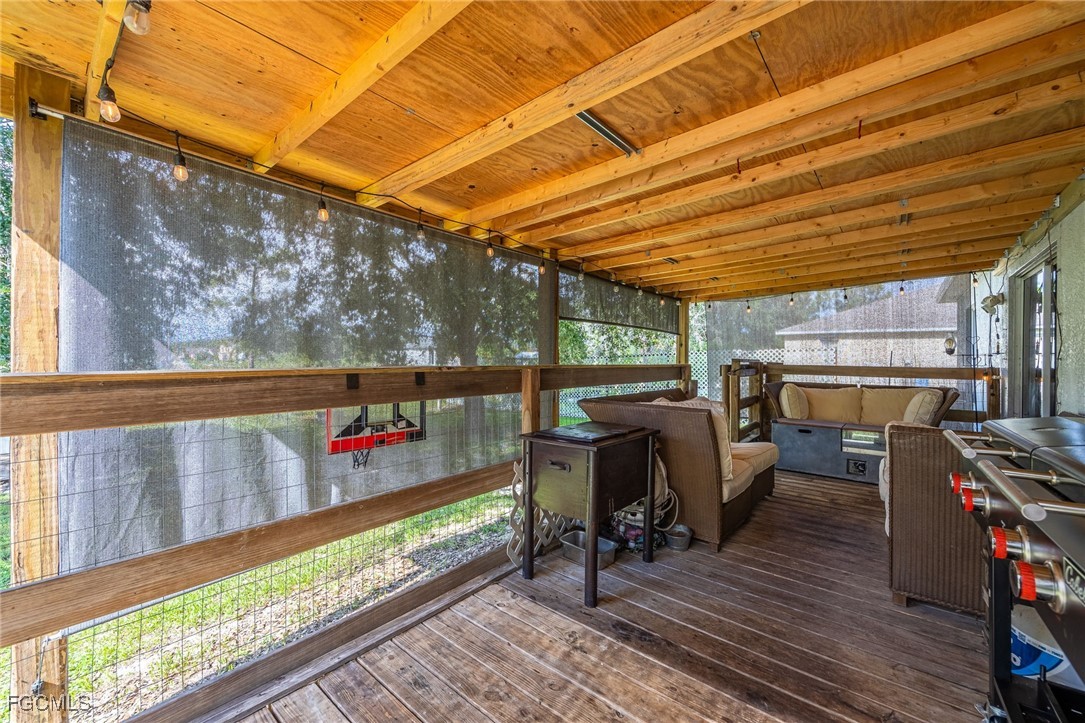 3 Bed SingleFamilyResidence for Sale in Greenbriar, FL — photo 22