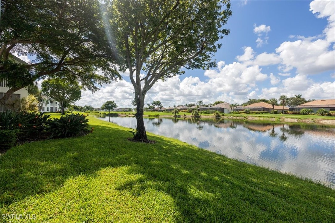 2 Bed Condominium for Sale in Naples, photo 22
