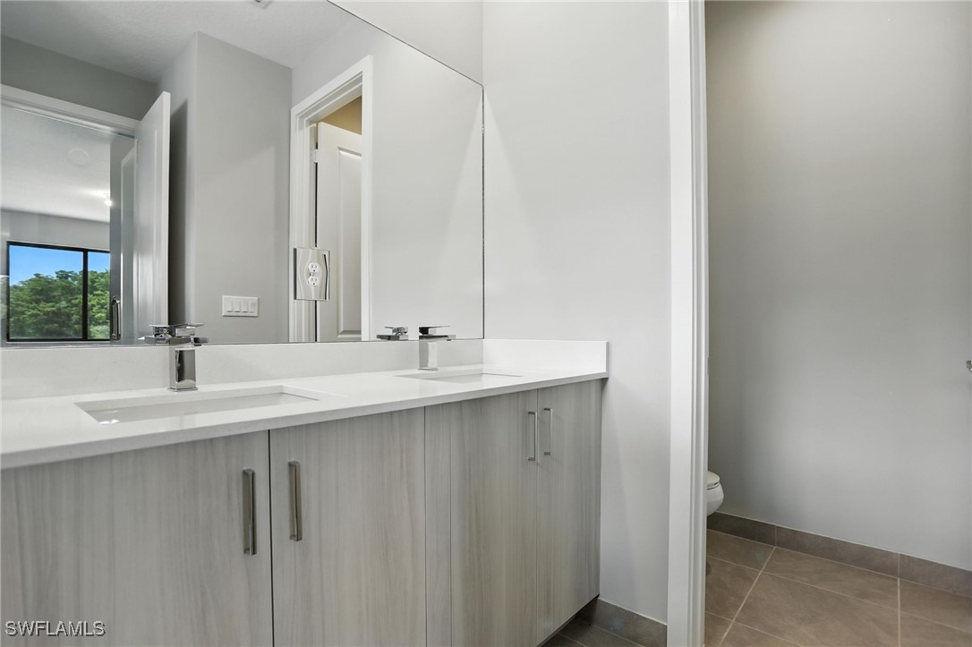 3 Bed SingleFamilyResidence for Sale in Silverwood, FL — photo 22
