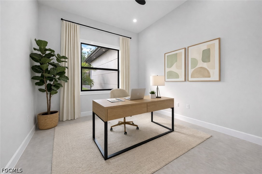 4 Bed SingleFamilyResidence for Sale in Naples, photo 22