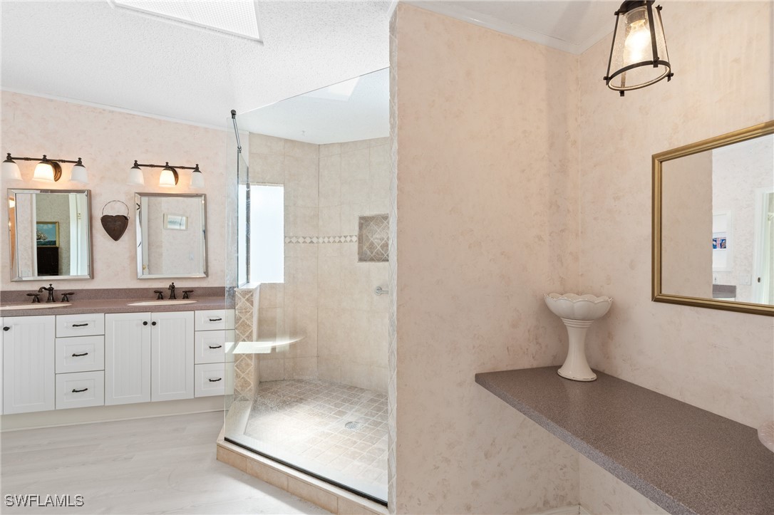 3 Bed ManufacturedHome for Sale in Riverwood, FL, $239,999 — photo 22