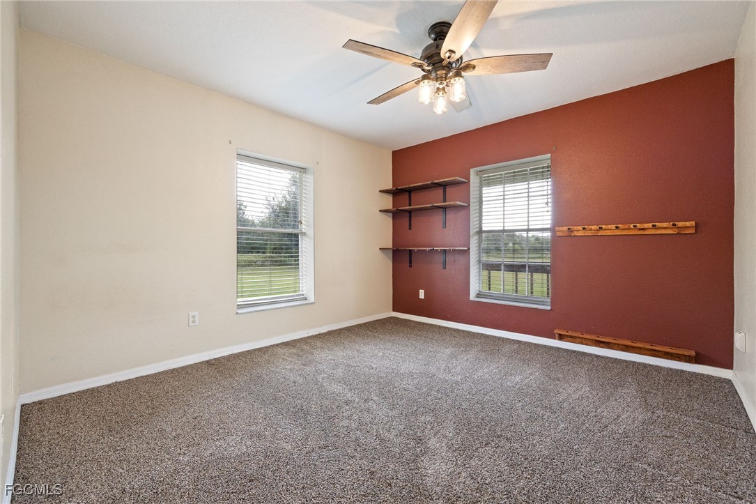 3 Bed SingleFamilyResidence for Sale in Horseshoe Acres, photo 22