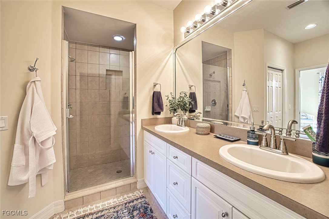 2 Bed Condominium for Sale in Abaco, photo 22