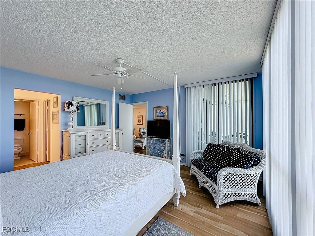 2 Bed Waterfront Home for Sale in The Palms Of Bay Beach, FL — photo 22