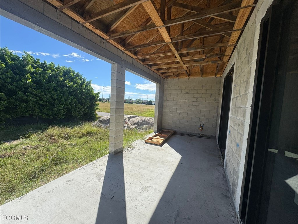 3 Bed SingleFamilyResidence for Sale in Cape Coral, photo 22