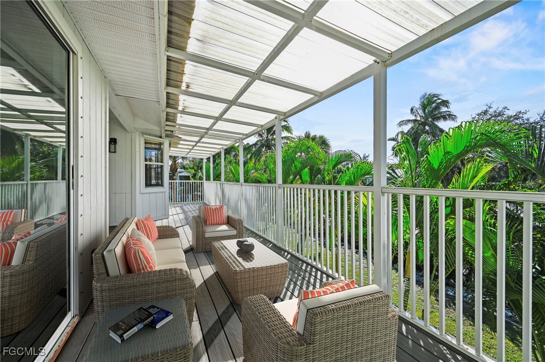 5 Bed Waterfront Home for Sale in Avion Park, photo 22