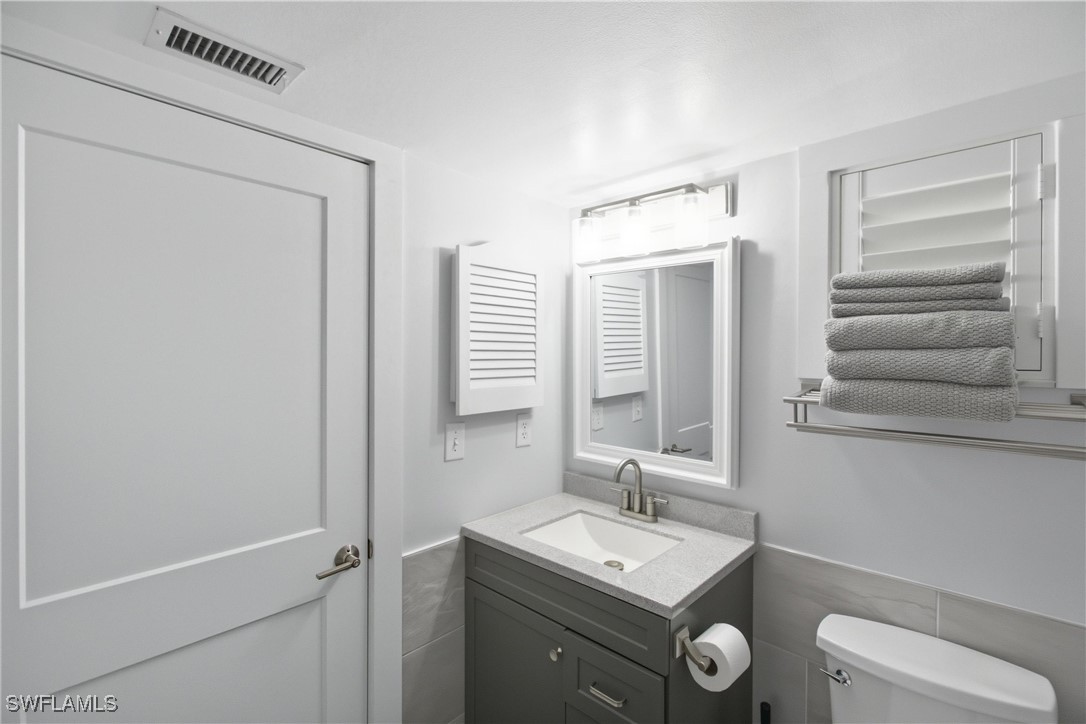 1 Bed Pool Home for Sale in Anglers Cove, FL, $374,900 — photo 22