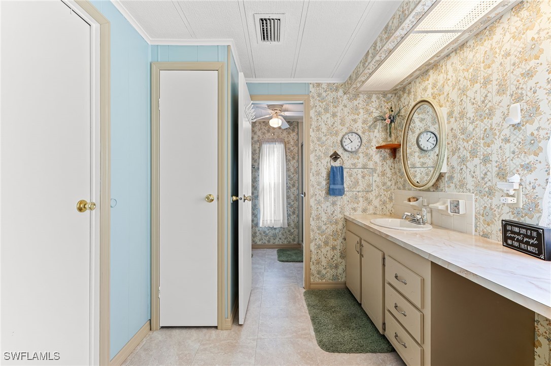 2 Bed ManufacturedHome for Sale in Naples, FL, $159,000 — photo 22