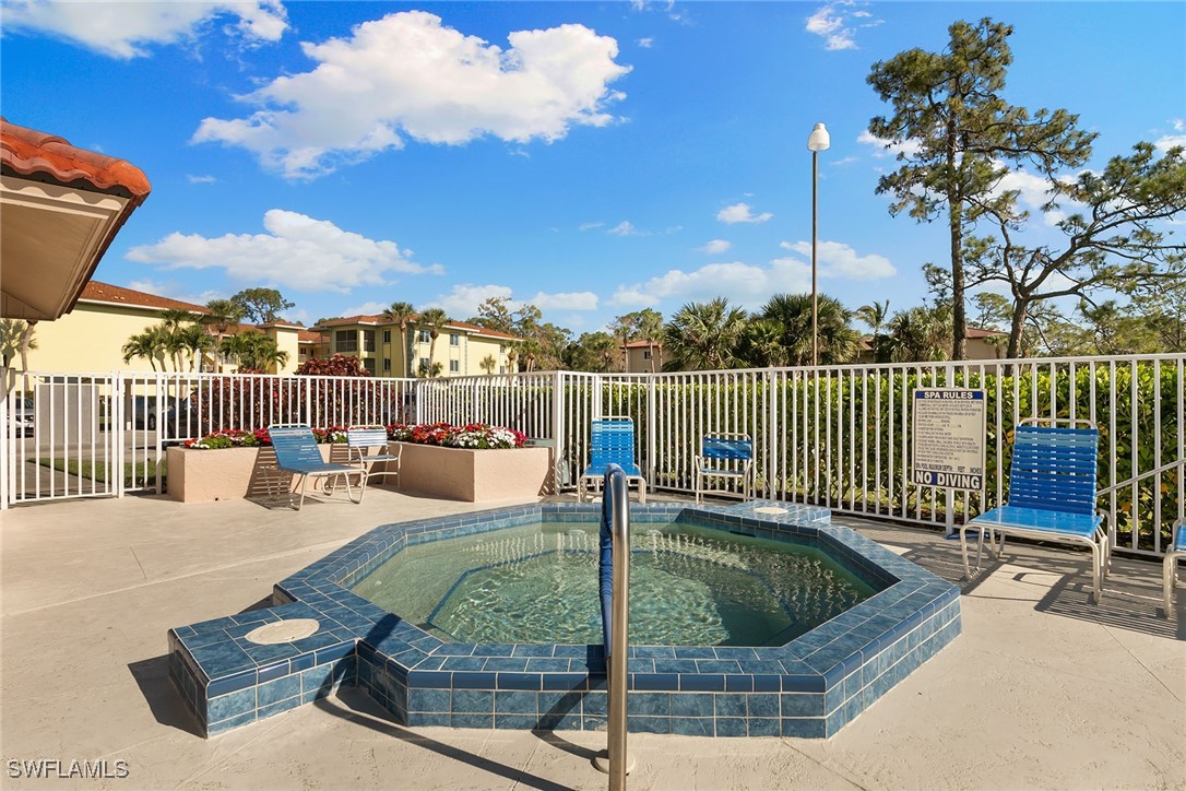 2 Bed Condominium for Sale in Foxmoor, FL, $255,000 — photo 22