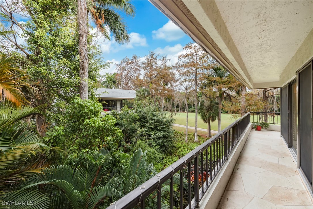 3 Bed Condominium for Sale in Naples, photo 22