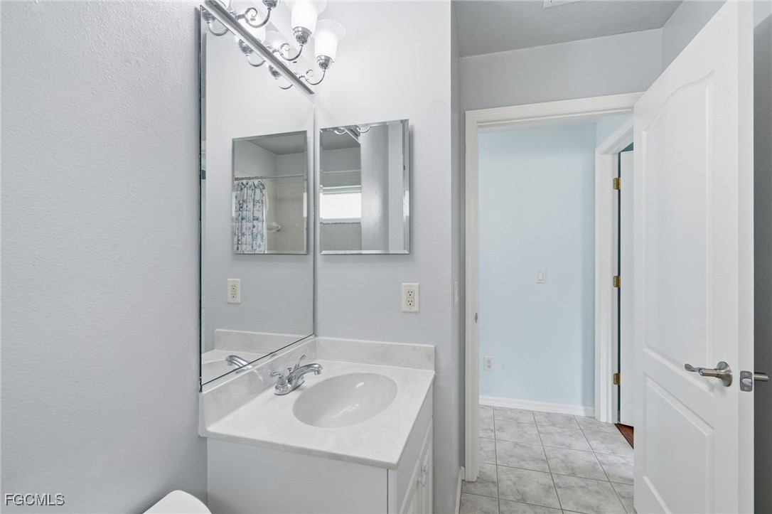 3 Bed Pool Home for Sale in Cape Coral, photo 22