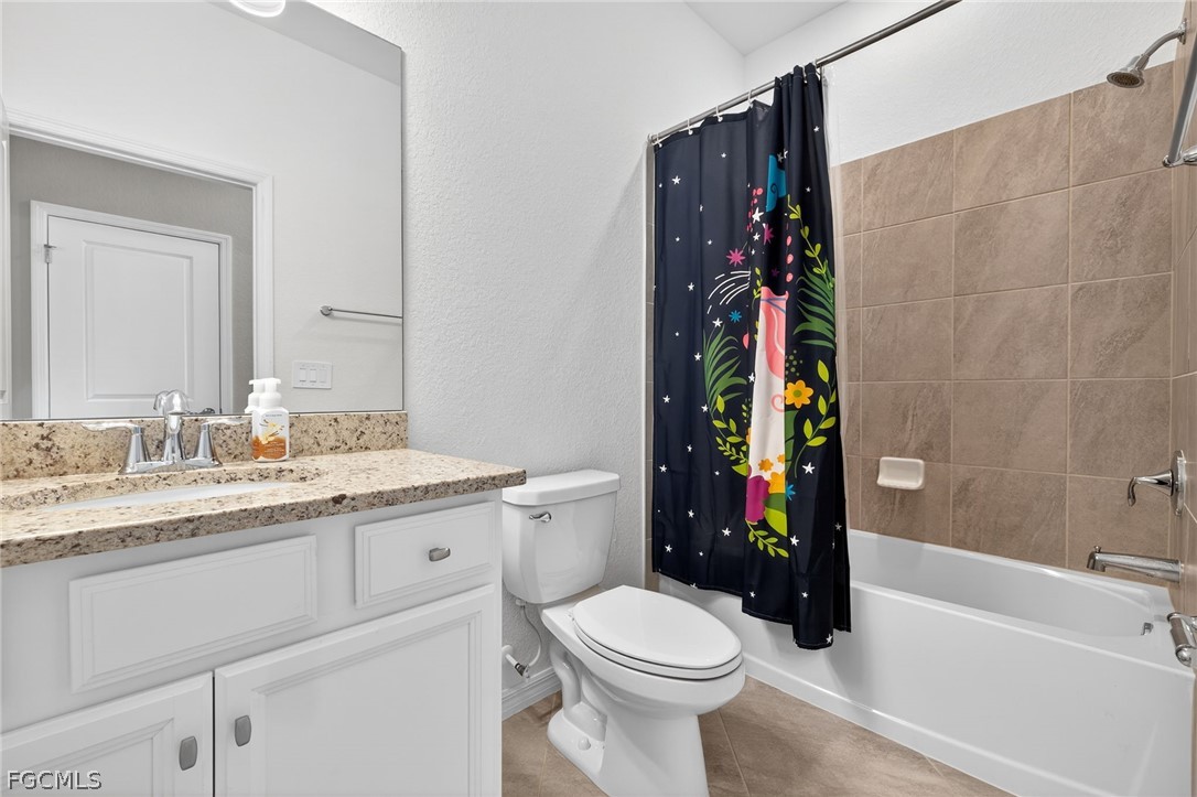 4 Bed SingleFamilyResidence for Sale in Portico, FL — photo 22