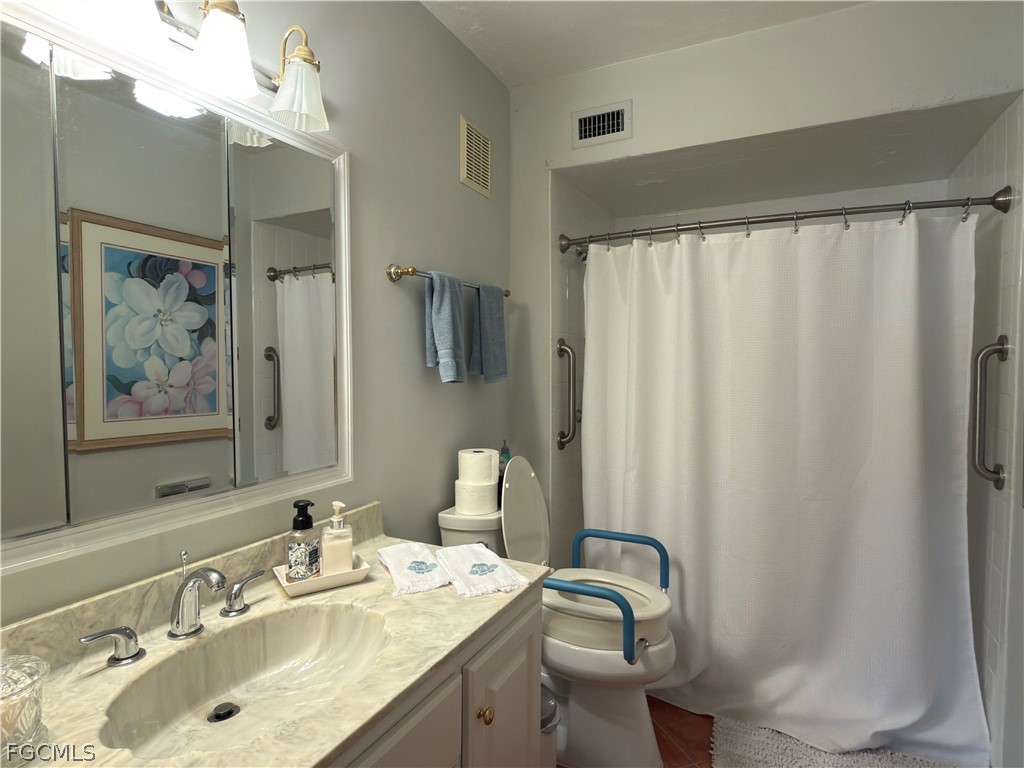 2 Bed Condominium for Sale in North Fort Myers, FL, $130,000 — photo 22