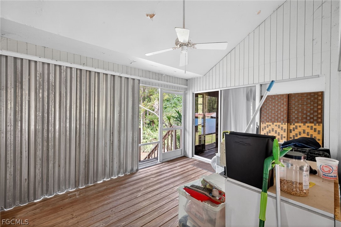 2 Bed SingleFamilyResidence for Sale in Fort Myers, FL — photo 22