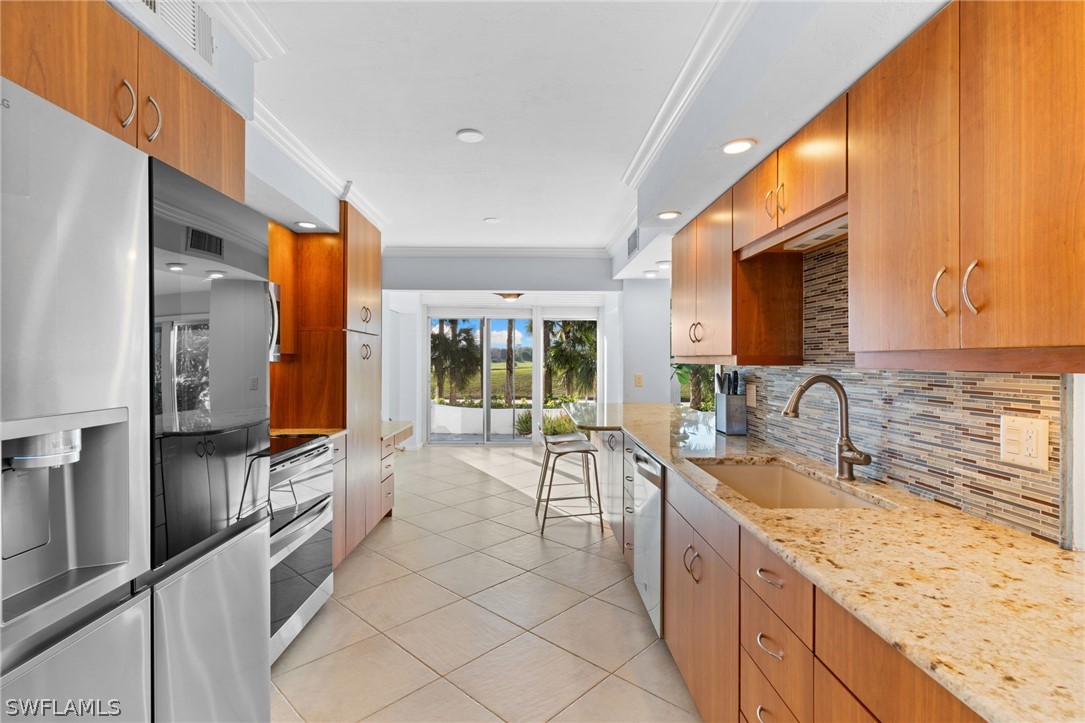 2 Bed Condominium for Sale in Palm Royal Apts, FL, $319,900 — photo 22