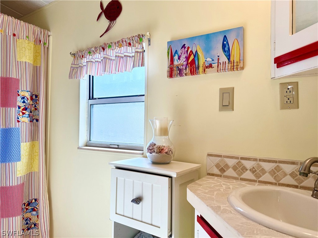 1 Bed ManufacturedHome for Sale in Naples, FL, $125,000 — photo 22