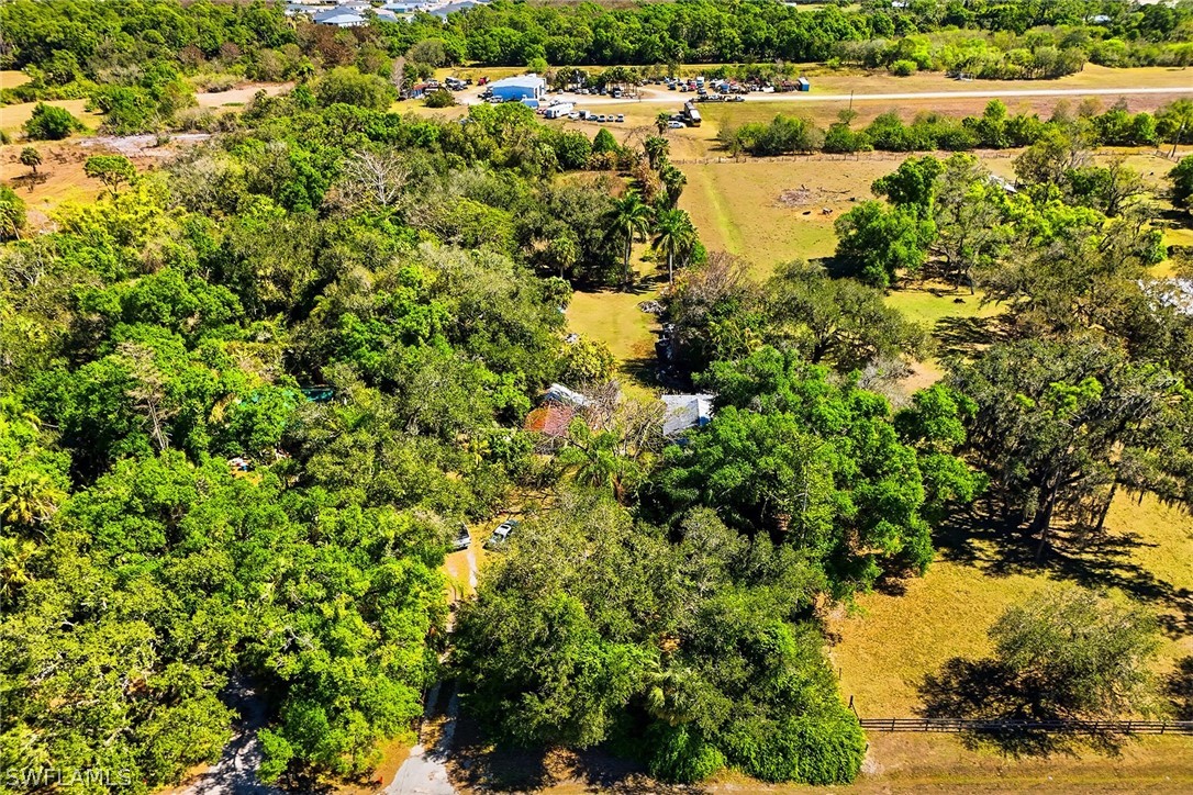 2 Bed SingleFamilyResidence for Sale in Buckingham, FL — photo 22