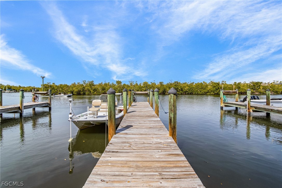 2 Bed Waterfront Home for Sale in Bokeelia, photo 22