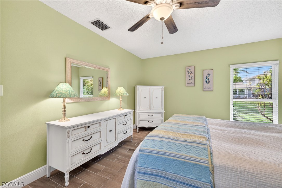 3 Bed Waterfront Home for Sale in Fort Myers, photo 22