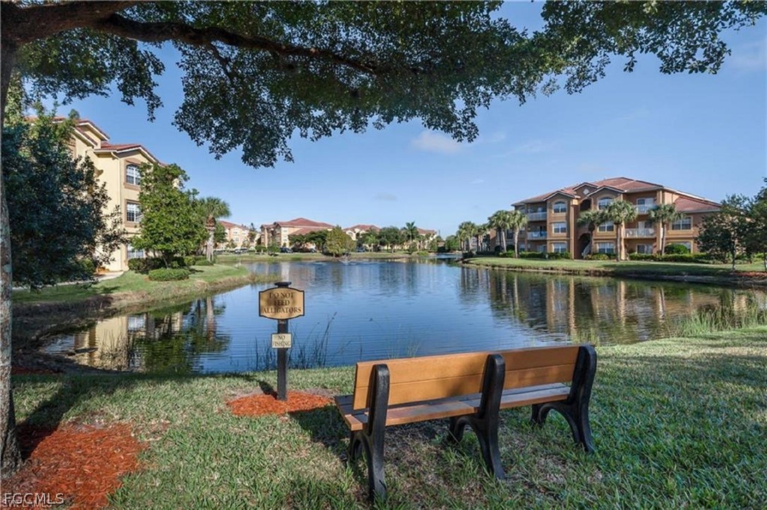 2 Bed Waterfront Home for Sale in Fort Myers, photo 22