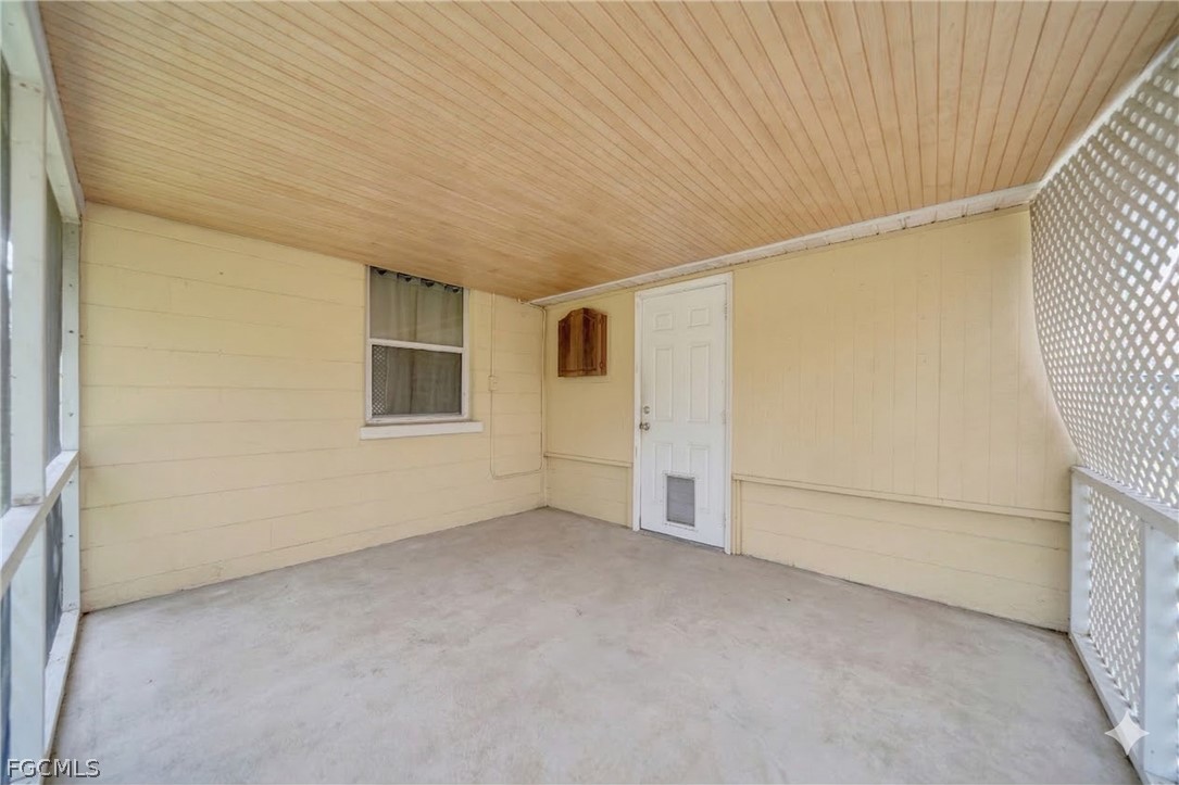 3 Bed SingleFamilyResidence for Sale in North Fort Myers, photo 22