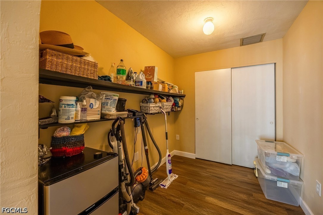 4 Bed SingleFamilyResidence for Sale in Cape Coral, photo 22