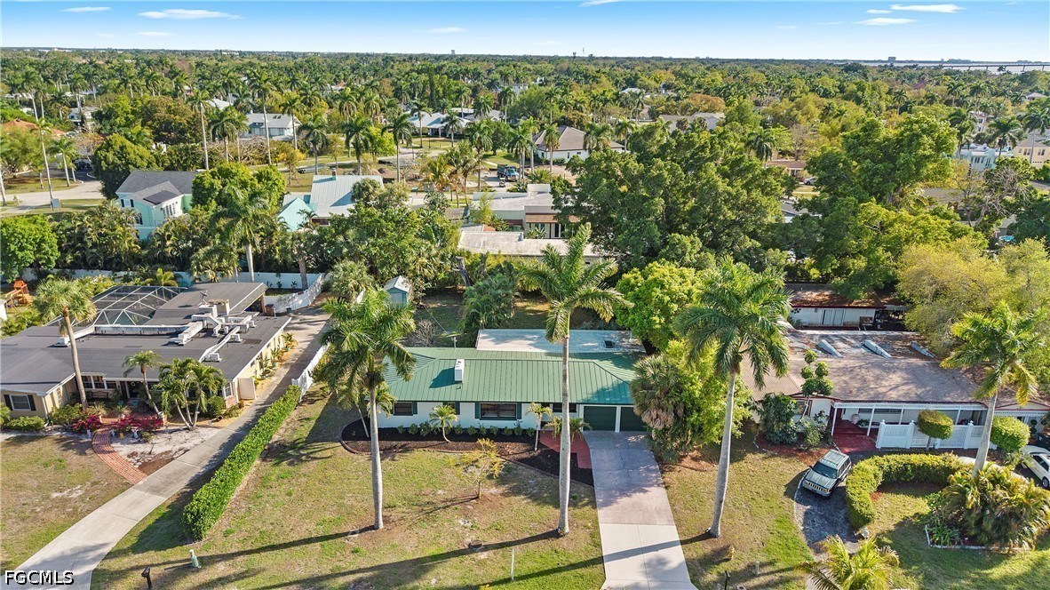 3 Bed SingleFamilyResidence for Sale in Fort Myers, FL — photo 22