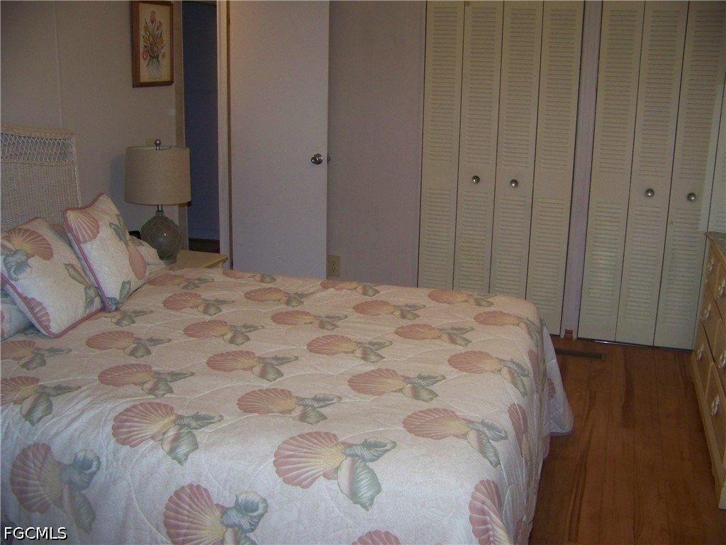 2 Bed ManufacturedHome for Sale in Carriage Village, photo 22