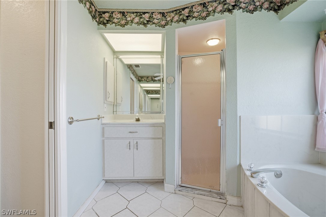 3 Bed SingleFamilyResidence for Sale in Punta Gorda, FL — photo 22