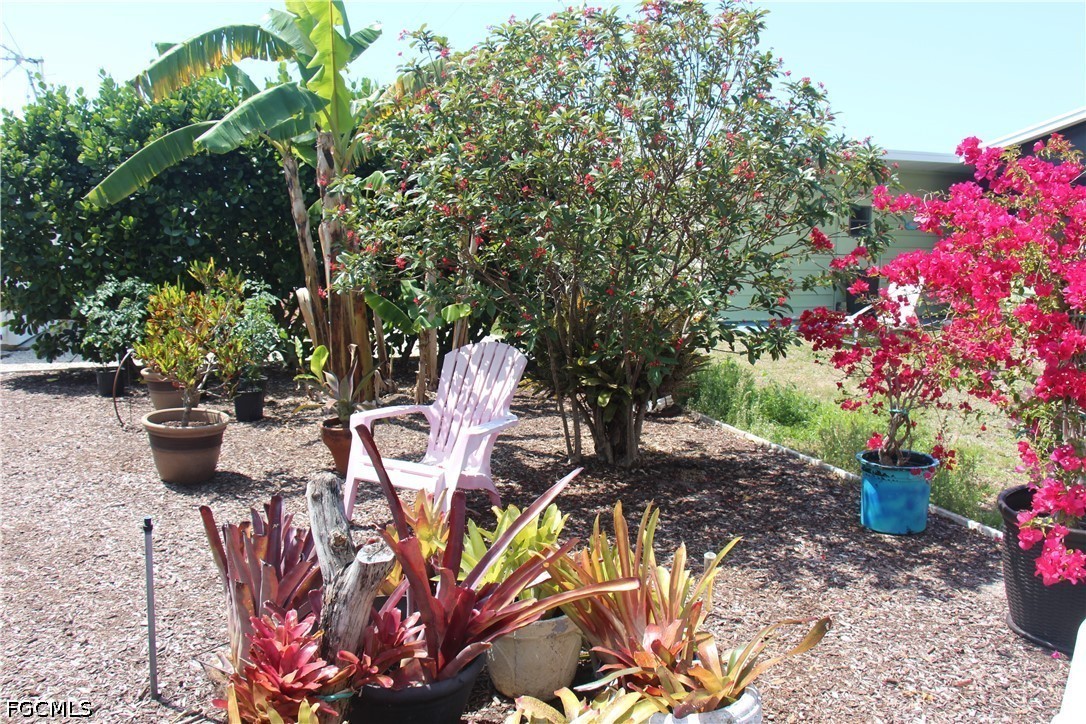 2 Bed ManufacturedHome for Sale in Pine Island Cove, photo 22