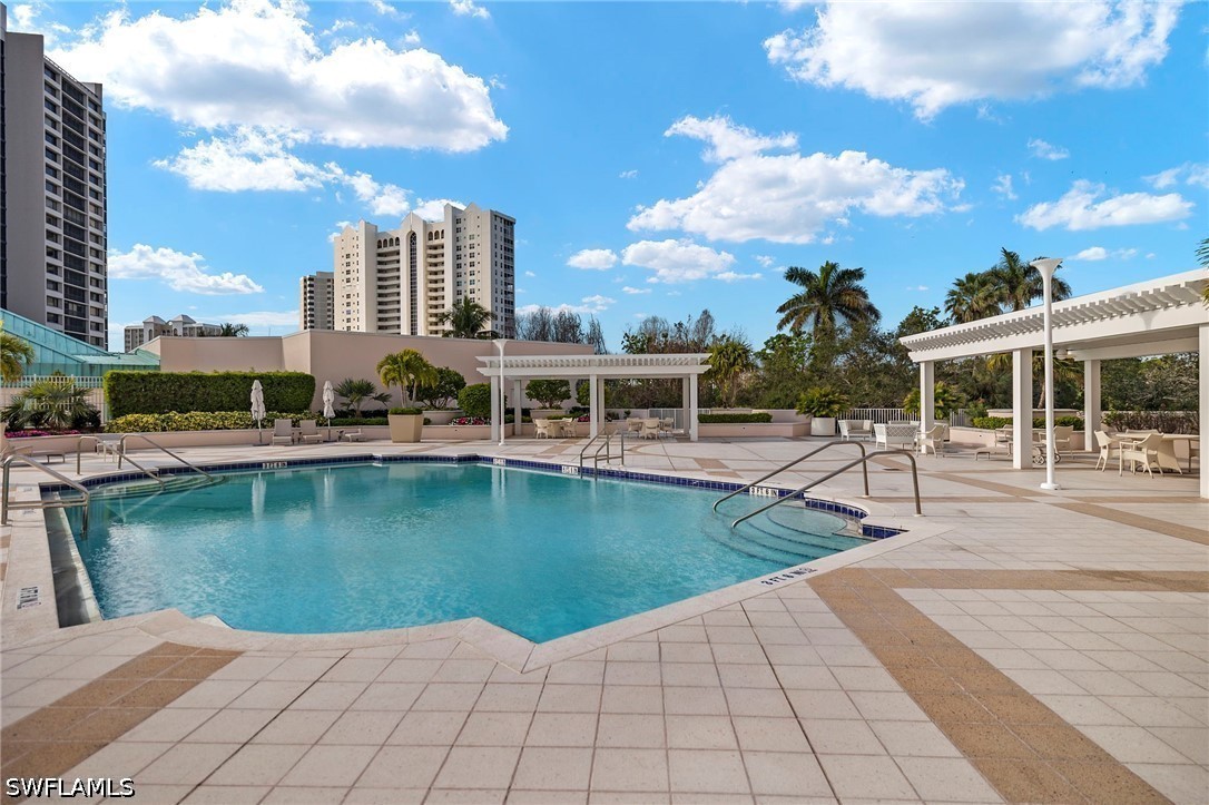 1 Bed Condominium for Sale in Glenview, FL, $199,000 — photo 22