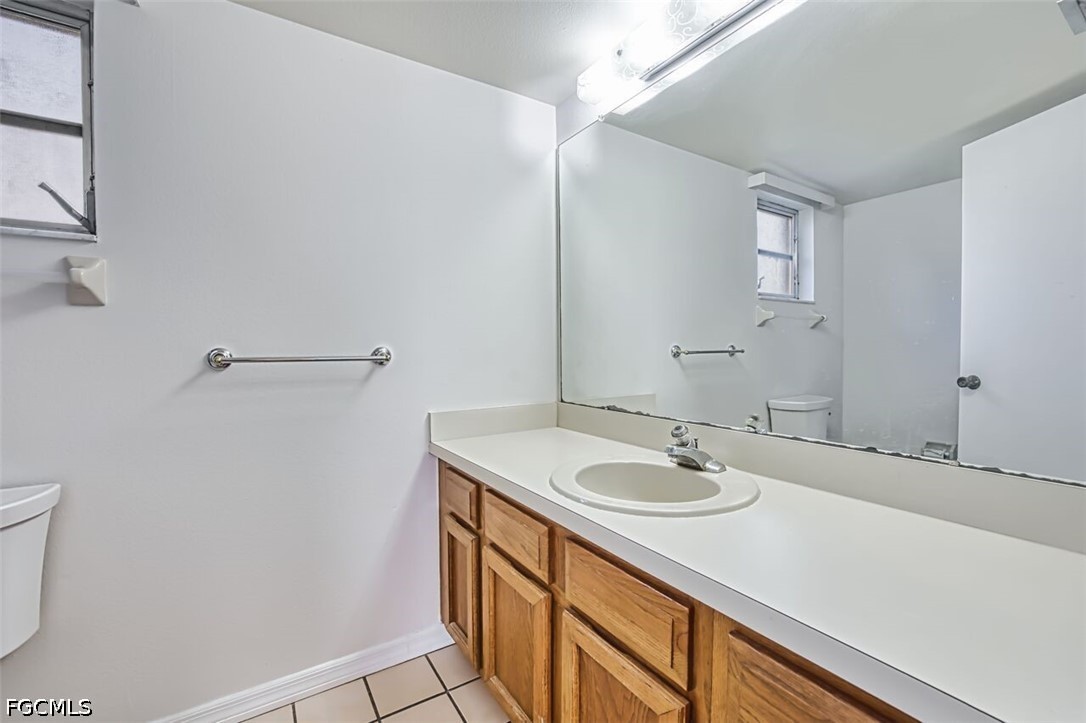 2 Bed Condominium for Sale in Fort Myers, FL, $94,900 — photo 22