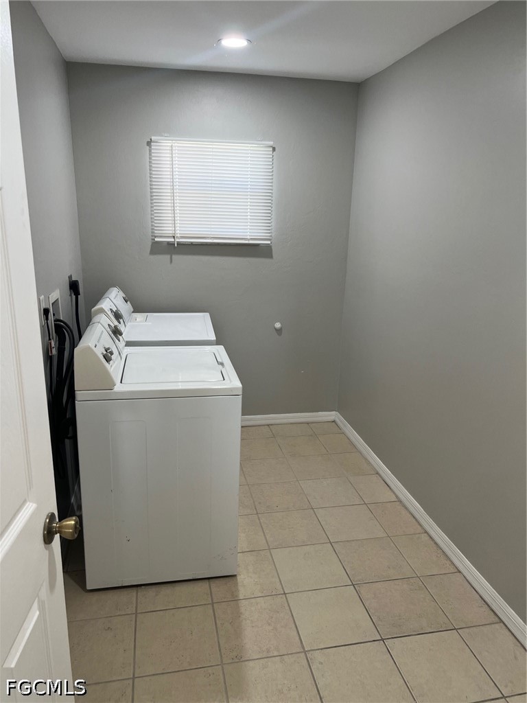 4 Bed SingleFamilyResidence for Sale in Lehigh Acres, FL — photo 22