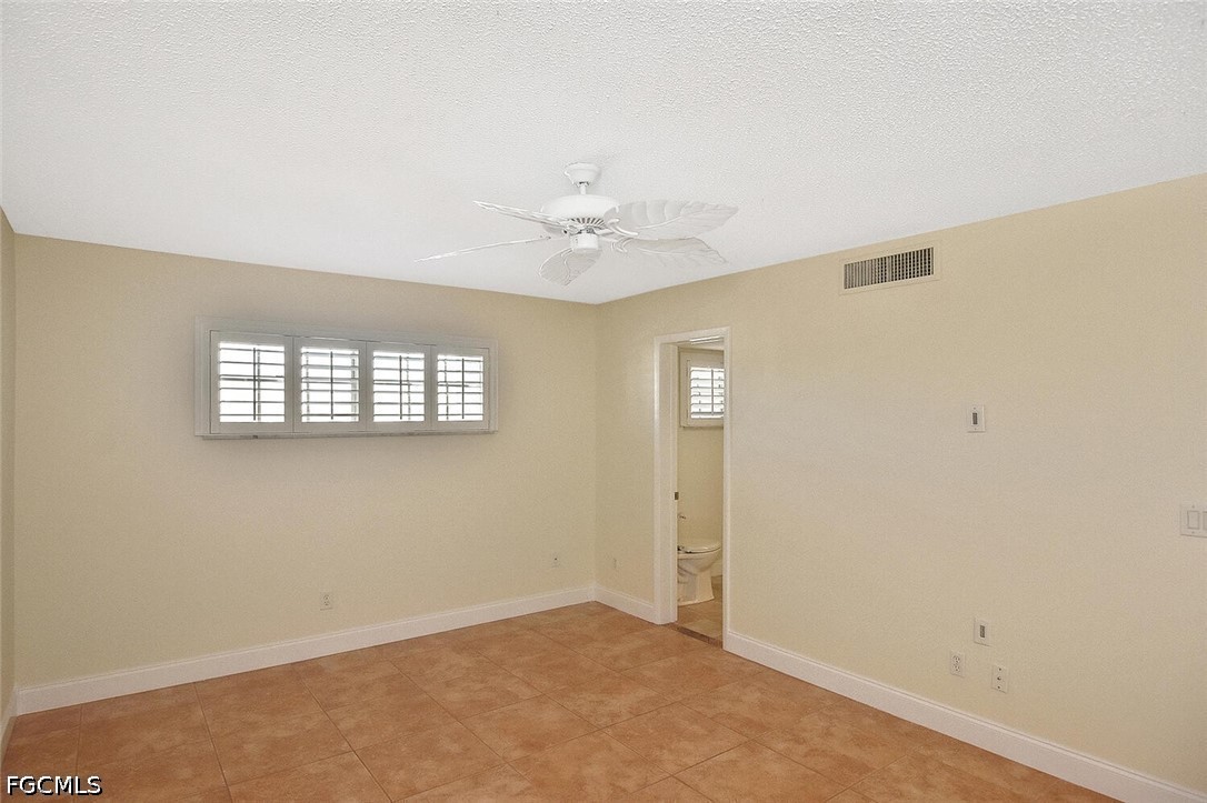 2 Bed Waterfront Home for Sale in Fort Myers, photo 22