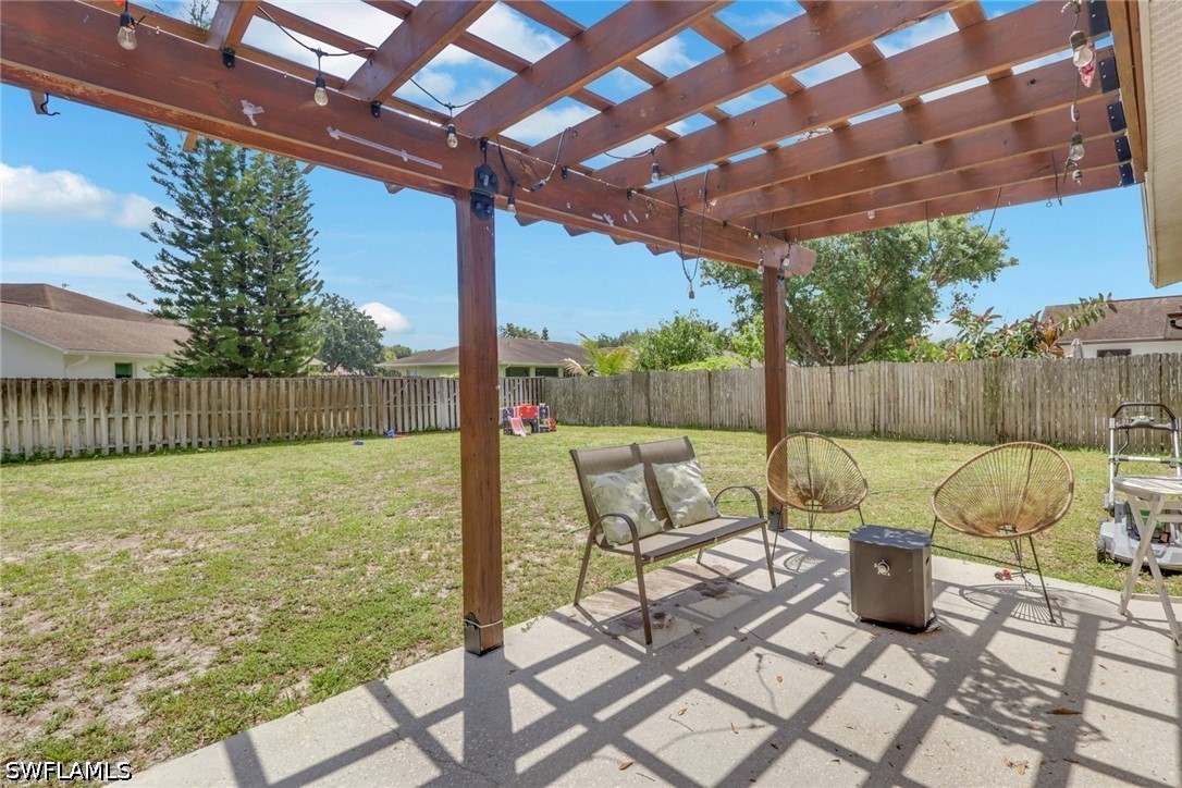 3 Bed SingleFamilyResidence for Sale in Naples, photo 22