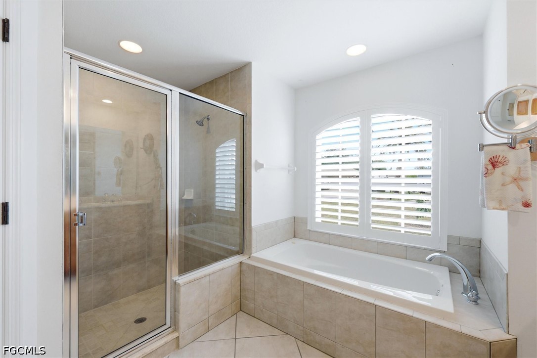 2 Bed SingleFamilyResidence for Sale in Not Applicable, FL — photo 22