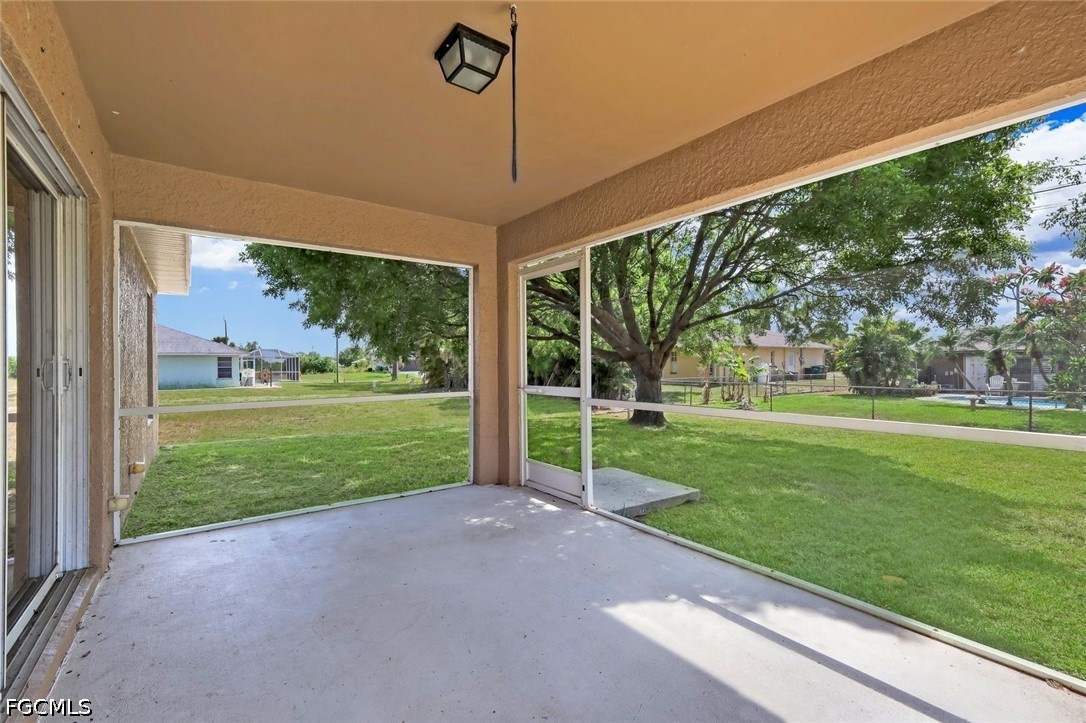3 Bed SingleFamilyResidence for Sale in Cape Coral, photo 22